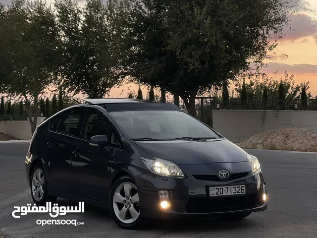 Used Toyota Prius in Amman