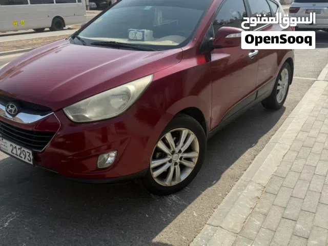2012 Hyundai Tucson Standard