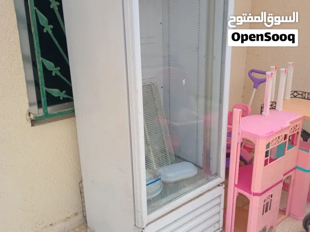 ثلاجة دكان للبيع