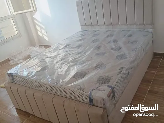 متاح سراير ومراتب للبيع بنص التمن العرض لمده محدوده اخر عشرين قطعه للتصفيه للتواص وتساب او فون