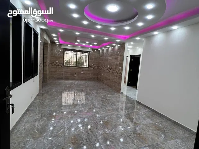 250 m2 4 Bedrooms Apartments for Rent in Amman Al-Mansour