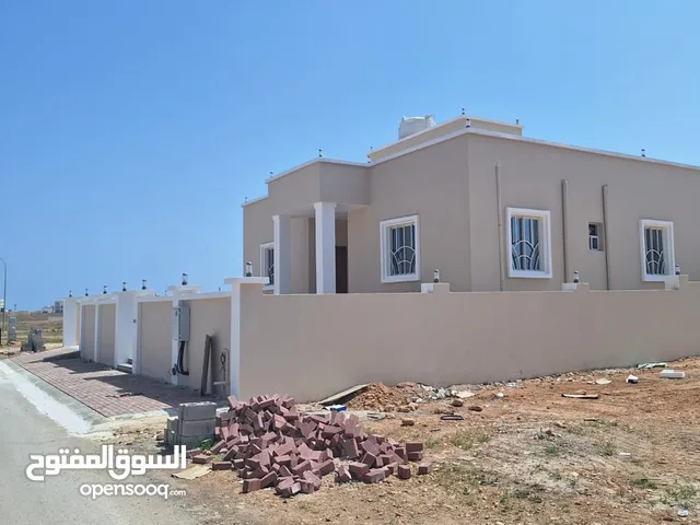 212m2 3 Bedrooms Villa for Sale in Dhofar Salala