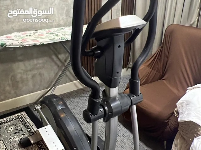 جهاز إليبتيكال رياضي من Kettler