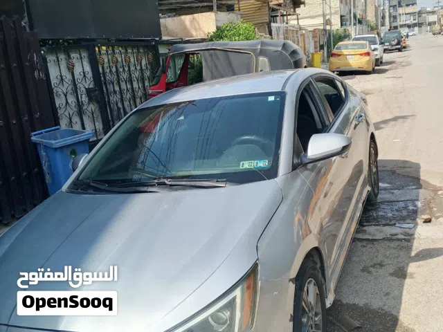 2020 هيونداي النترا SE