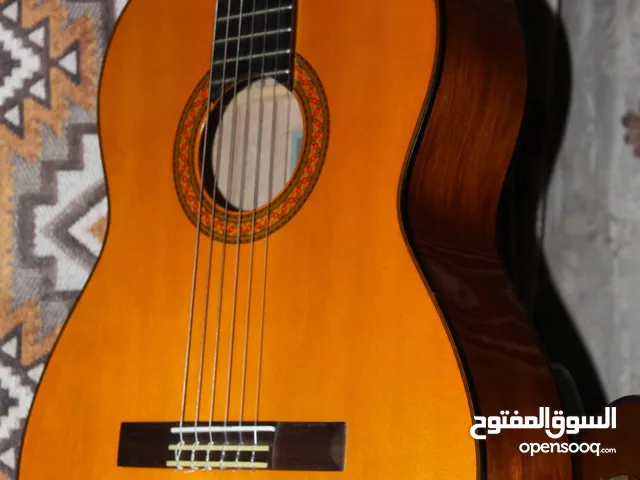 Classical guitar yamaha c70