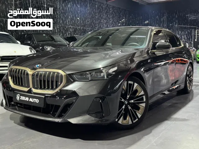 2025 BMW 5 Series 520