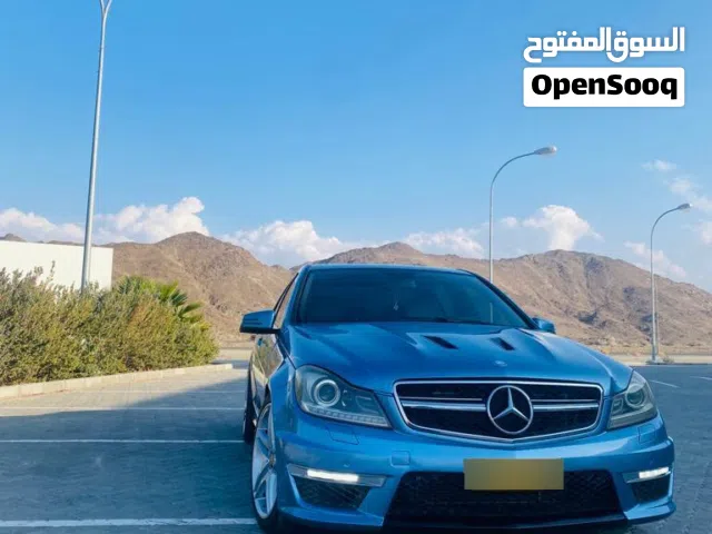 2011 مرسيدس بنز الفئة-C C 300