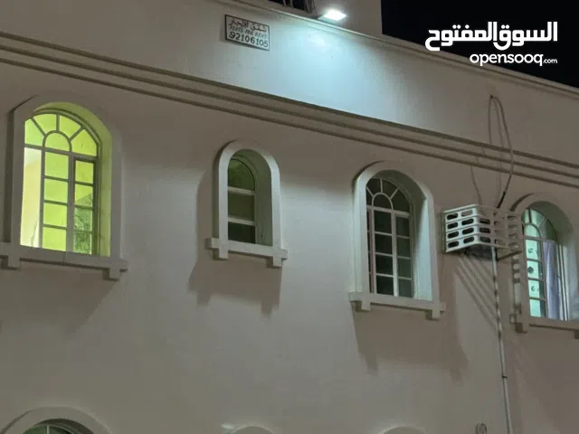 200 m2 3 Bedrooms Apartments for Rent in Muscat Al Mawaleh