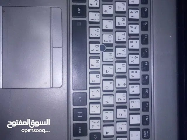 كيبورد +ماوس . لابتوب