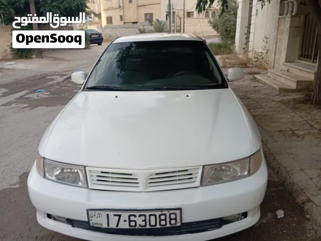 2000 ميتسوبيشي لانسر GL