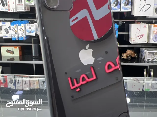 iPhone 11 (128) GB ايفون 11 مستعمل بحالة ممتازة مغيرله شاشة اصلية بالشركة فقط لا غير كفالة محل