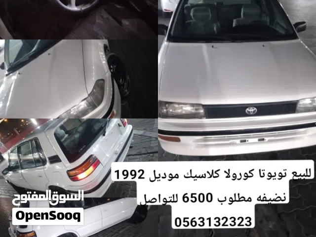 1992 تويوتا كورولا LE