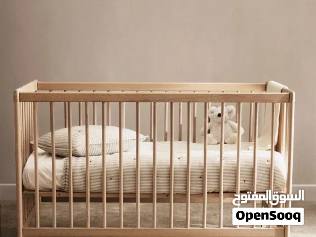 سرير اطفال جديد للبيع