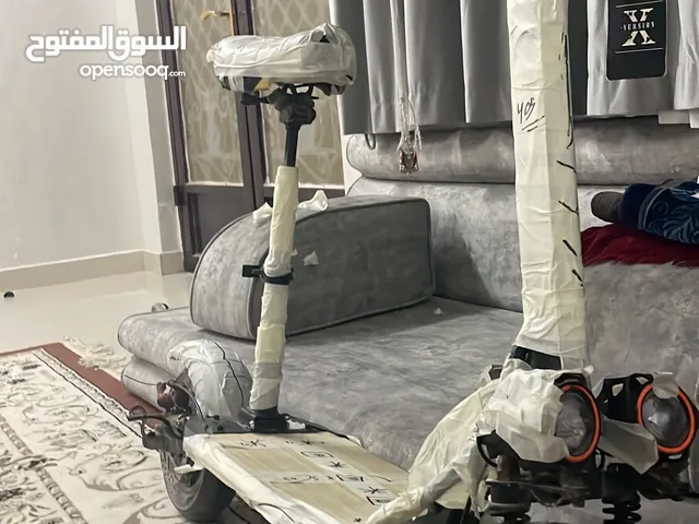 سكوتر ما فيه شي يمشي 55 معدله مركب تنجيز و كل شي