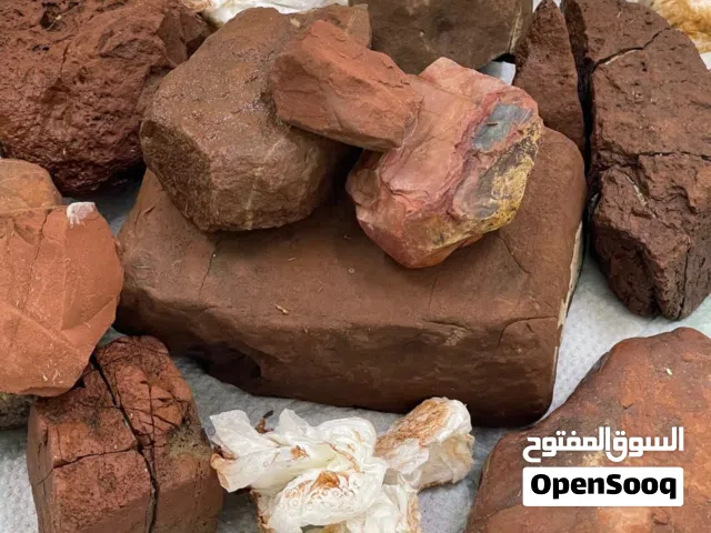 احجار للبيع