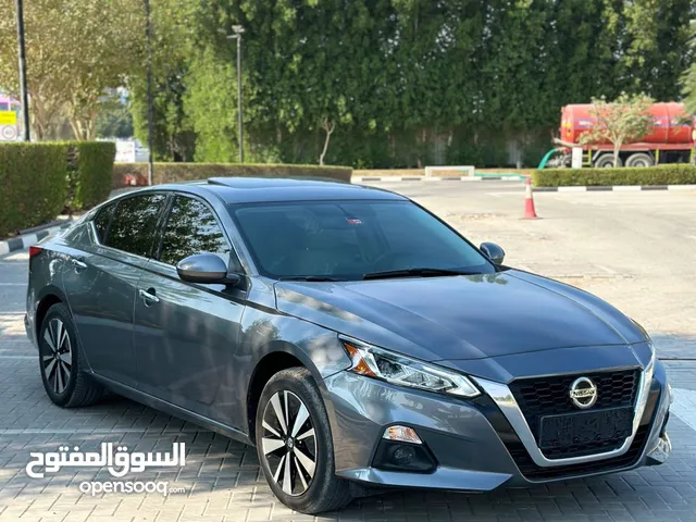 Used Nissan Altima in Sharjah