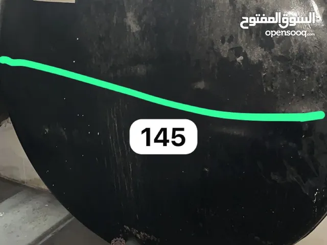 تنكات ديزل عدد 2 بحاله ممتازه