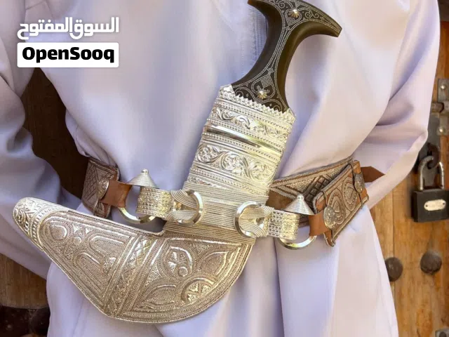 خناجر للبيع