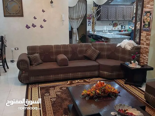 215m2 3 Bedrooms Villa for Sale in Zarqa Al Zarqa Al Jadeedeh