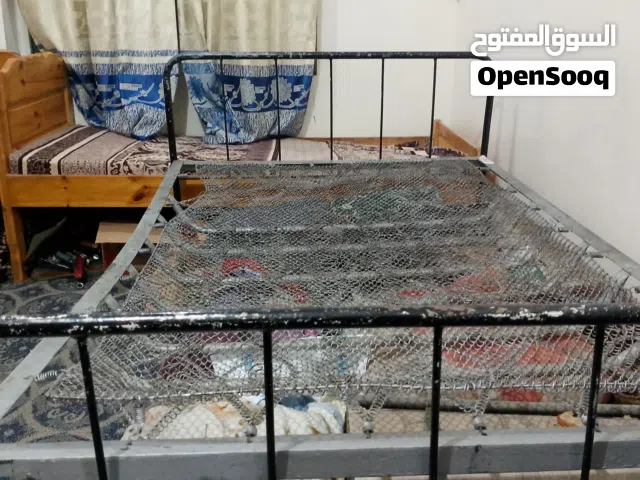 سرير حديد اسبرنج