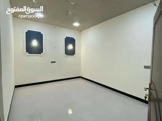 100m2 2 Bedrooms Townhouse for Sale in Basra Al-Jazzera