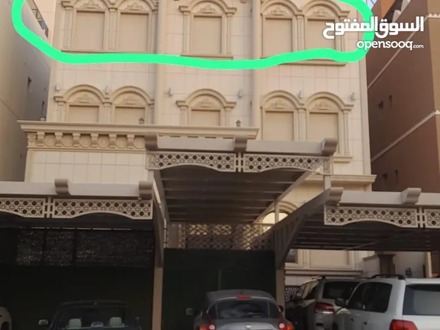 400 m2 3 Bedrooms Apartments for Rent in Al Ahmadi Sabahiya
