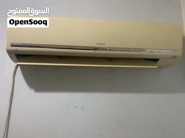 مكيف هيتاشي 2 وربع طن ومعاه 6 متر ونص مواسير