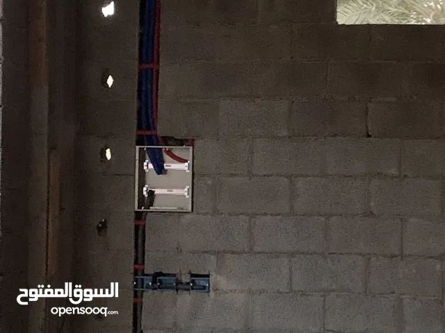 فني كهربائي صيانه تاسيس تشطيب