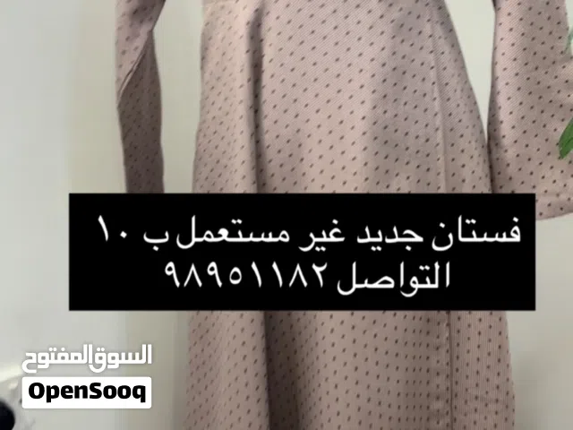 فساتين جديد غير مستعمل للبيع