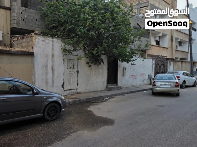ارض عليها منزل هذم للبيع فيلات بوسليم