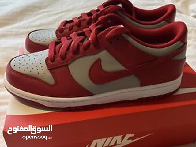 42 Sport Shoes in Zarqa