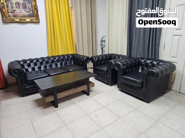 كنت ل 5 أشخاص . جلد طبيعي 100%