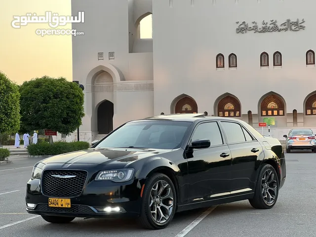 كرايسلر 300s الفل مواصفات خليجي للبيع