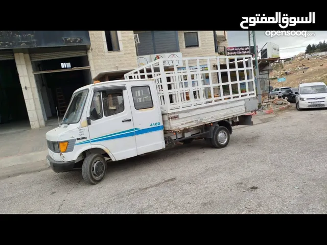 Used Mercedes Benz Other in Nablus