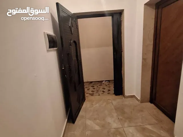 15m2 3 Bedrooms Townhouse for Rent in Tripoli Ain Zara