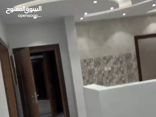 250 m2 5 Bedrooms Apartments for Rent in Jeddah As Safa