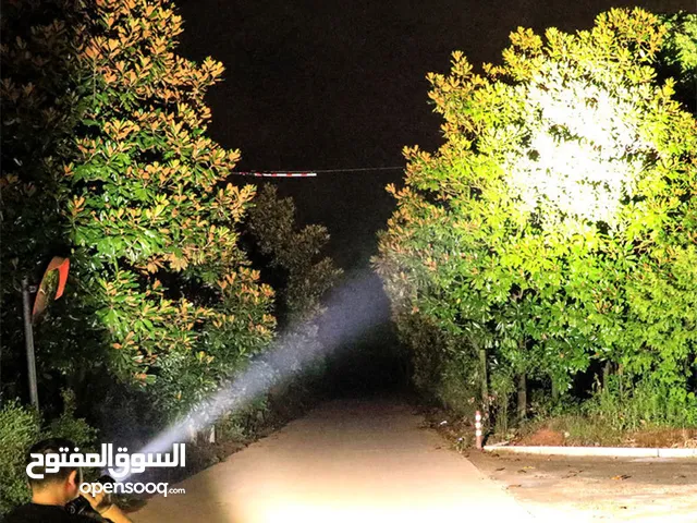 كشاف لوكس خماسي مصباح يدوي LED محمول مع ضوء جانبي ضد الماء شحن مصباح بيل يدوي يعمل على الشحن اضائه