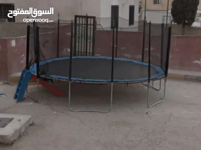ترامبولين بحاله جيده
