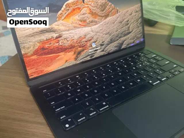 MacBook Air M3 in excellent condition