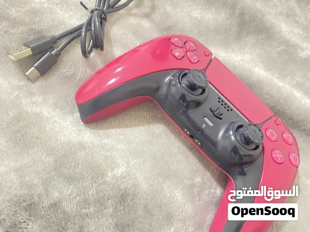 يدة سوني فايف ( مستعمله) + سلك لليدة