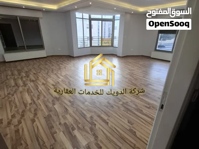 شقة طابقية - دير غبار - 4نوم 2ماستر - 250م