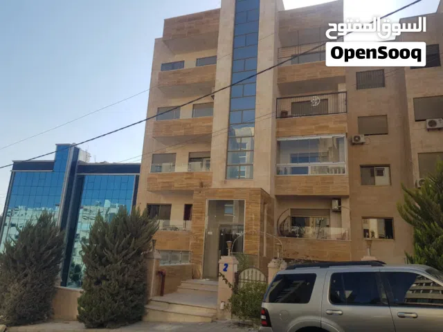 شقة أرضية 133 م خلدا قبال ميداس  عمرها 10 سنوات  3 نوم 1ماستر 3 حمام صالون مطبخ راكب بلكونة