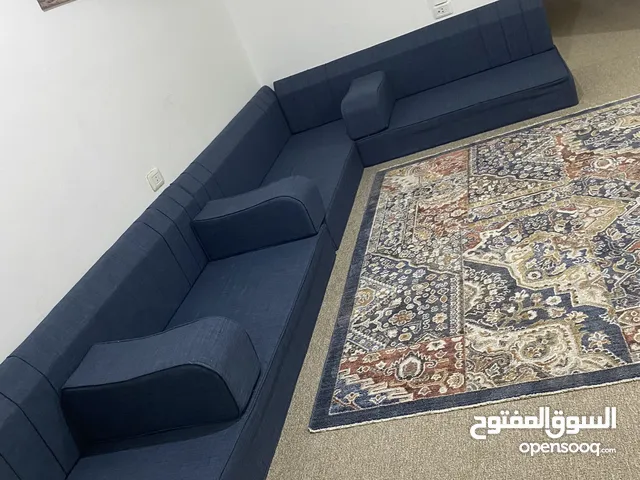 طقم فرشات للبيع شبه جديد