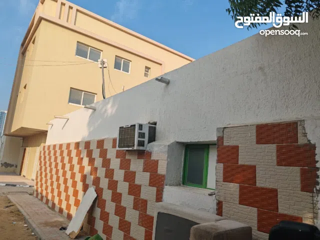 140 m2 More than 6 bedrooms Townhouse for Sale in Ajman Al Bustan