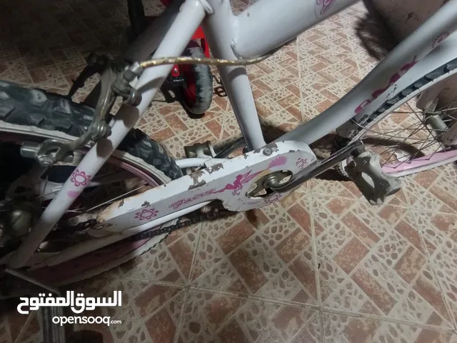 بسكليت اطفال بناتي لون الابيض جنط20 ماركت BMX