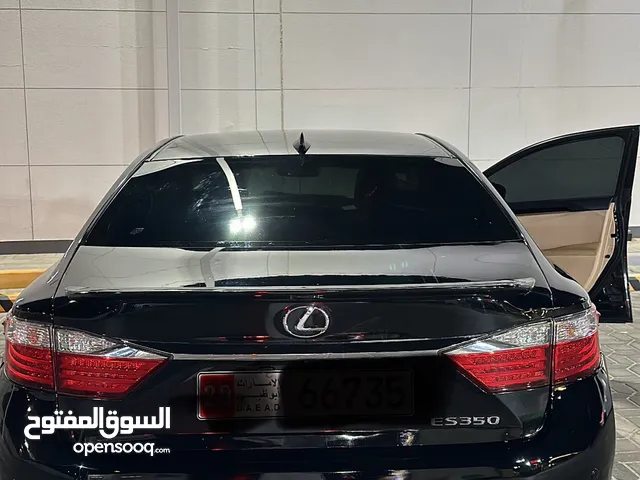 لكزس es350 وارد اول مستخدم فالدوله اسود من داخل بيج السياره بحاله جيده جدا