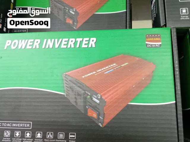 محول طاقة انفيرتر لتحويل الكهرباء من خلال  بطارية السياره او لوحة خلية الطاقه الشمسيه لتشغيل الاجهزه