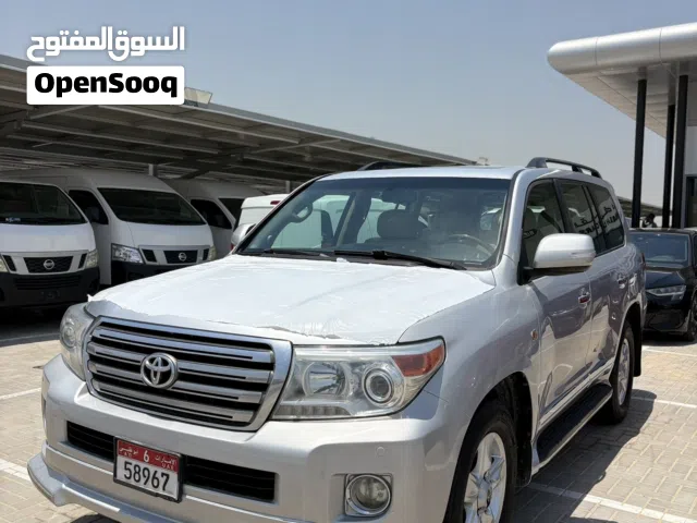Toyota Land Cruiser V8 VXR Full option GCC Model 2010 Good condition 208,000 km