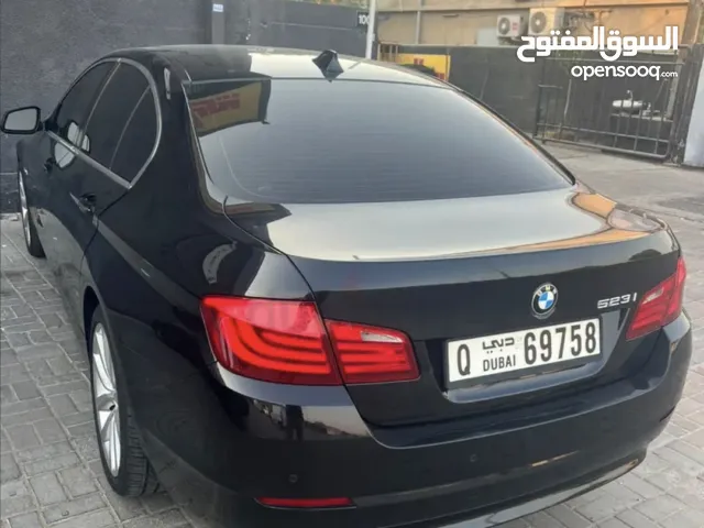 BMW LUXURY PRESTIGE CAR