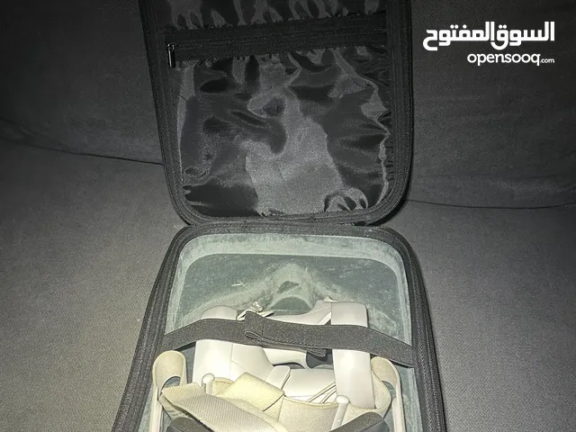 VR Meta quest two 128GB